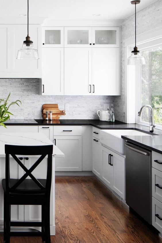 White Kitchen Cabinets With Black Hardware